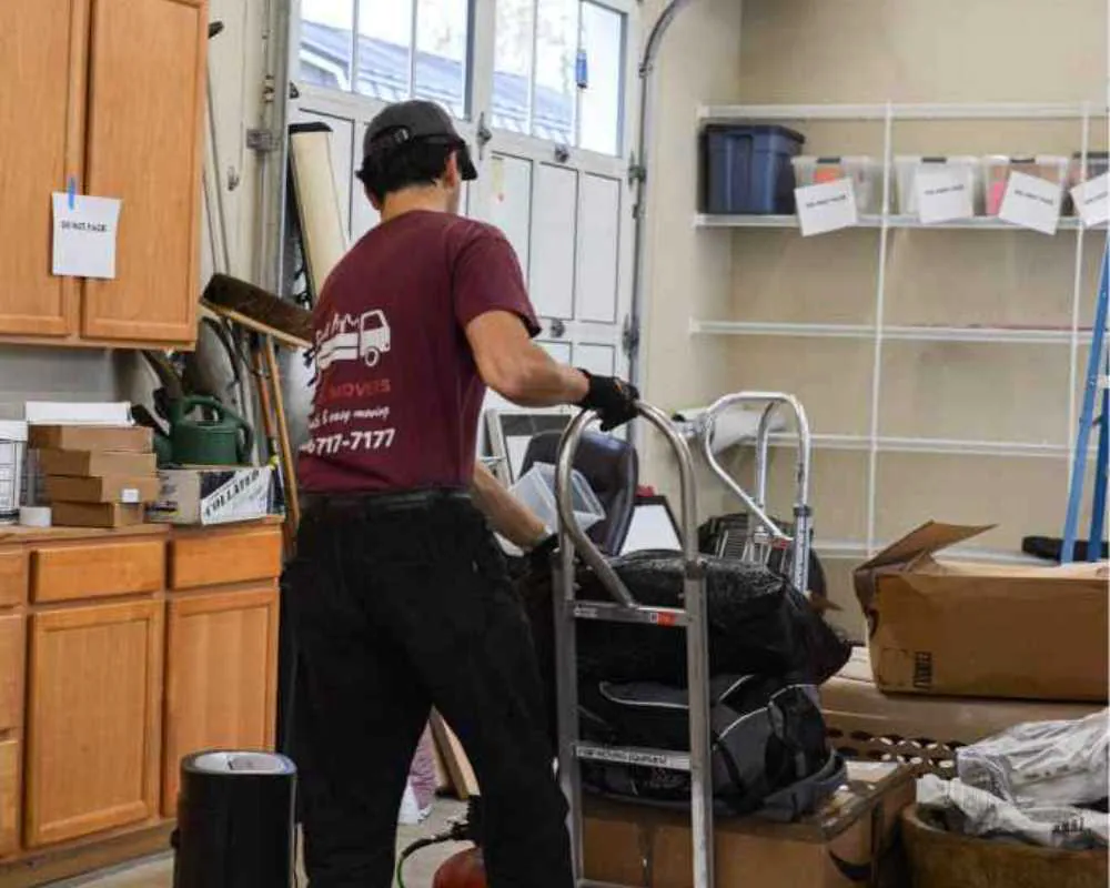 ASYL Movers crew working in Spanaway, WA — photo 1