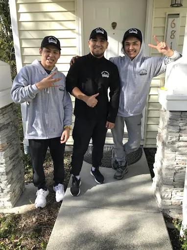 ASYL Movers crew at work — photo 10